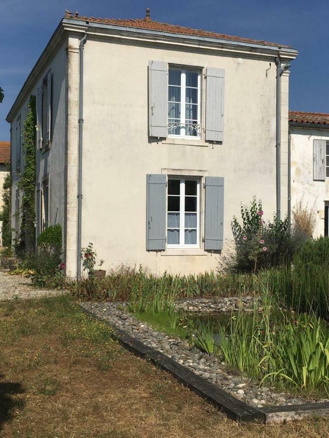 Tilleuls Et Bambous Hotell Saint-Sauveur-d'Aunis Eksteriør bilde