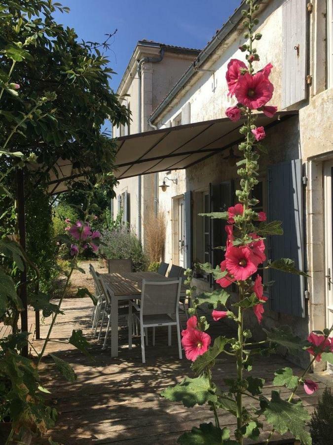 Tilleuls Et Bambous Hotell Saint-Sauveur-d'Aunis Eksteriør bilde